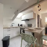 Superbe Plein De Charme Proche Du Centre Tonnet Appartement *